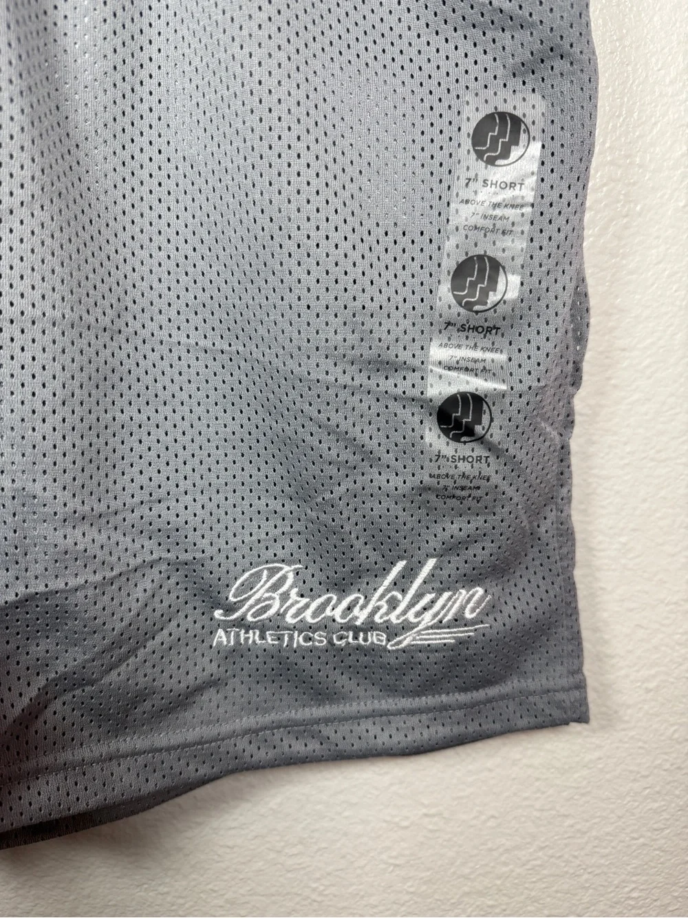 BKLYN Athletics Mens Mesh Athletic Shorts Gray Size Medium 7